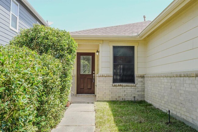 Foto del edificio - 18210 Temple Hill Ln