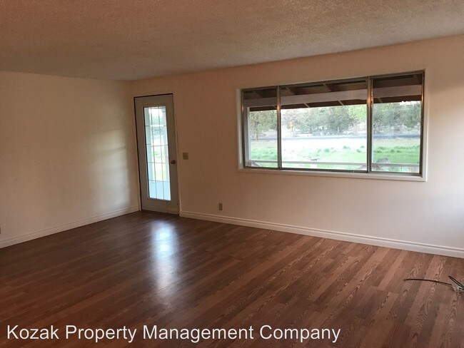 Building Photo - 23040 Alfalfa Market Rd