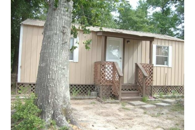 Building Photo - 300 Beauty Shop Rd