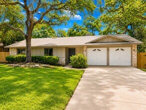 Building Photo - 8726 Timber Briar St