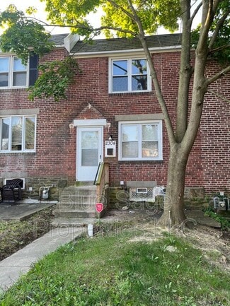 Building Photo - 2304 Bond Ave