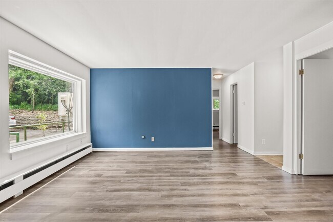 Foto del edificio - 5317 Old Middleton Rd