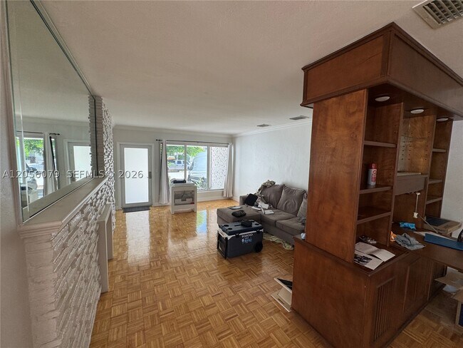 Building Photo - 409 91st St