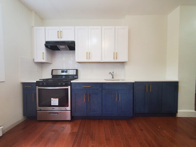 Unit 1 - 10 Cooper St