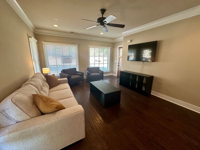 The Retreat of Clemson - The Retreat of Clemson Apartment