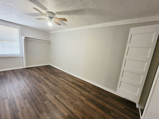 Foto del edificio - 1717 47th St