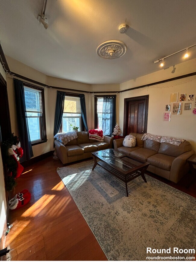 Foto del edificio - 17 Hillside St