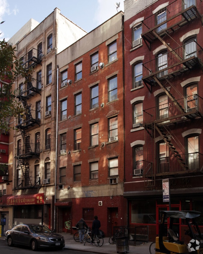 Primary Photo - 24 Ludlow St
