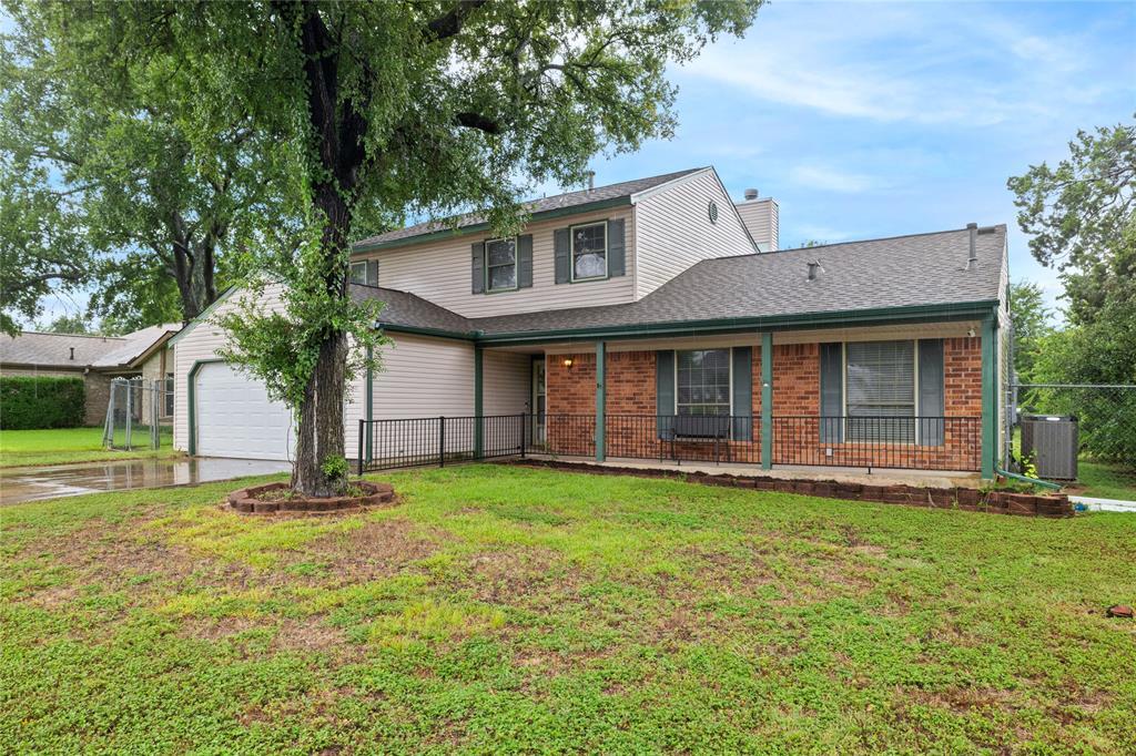 Foto principal - 1702 Oakridge Dr