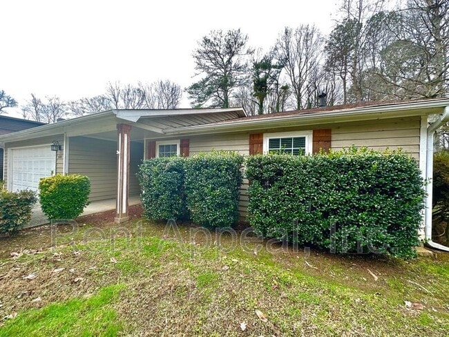 Building Photo - 616 Deerfield Ln