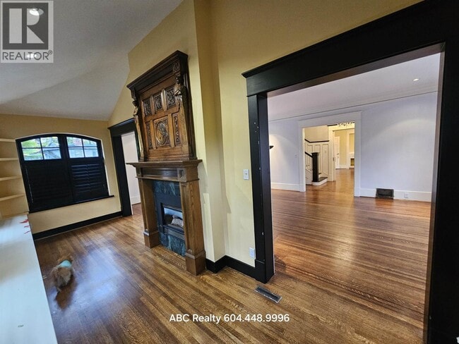 Building Photo - 4XXX Beverly Crescent