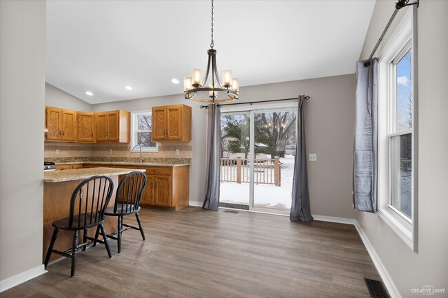 Building Photo - 1065 Linda Ln