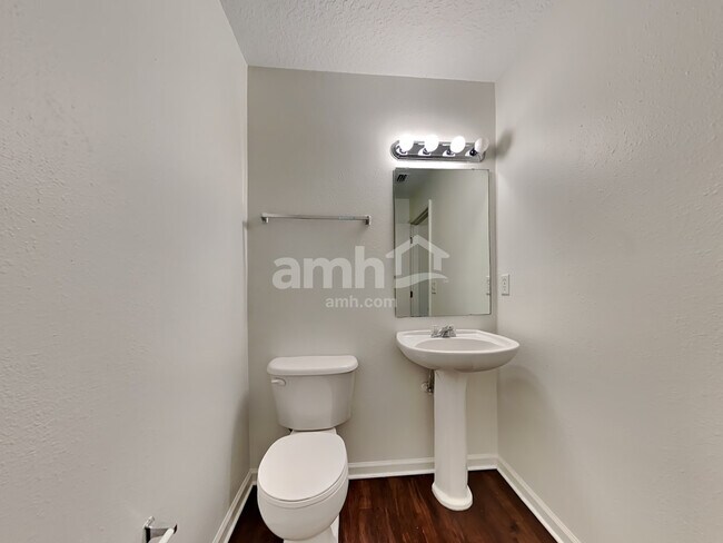 Building Photo - 9645 Morgan Creek Court