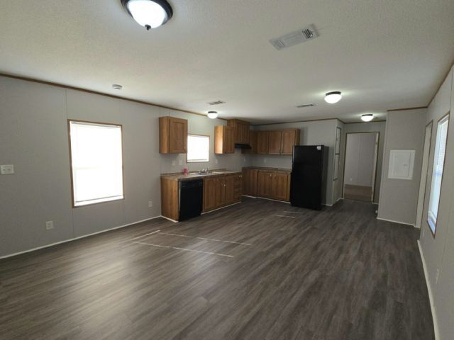 Foto del edificio - 5007 NE 1st Terrace