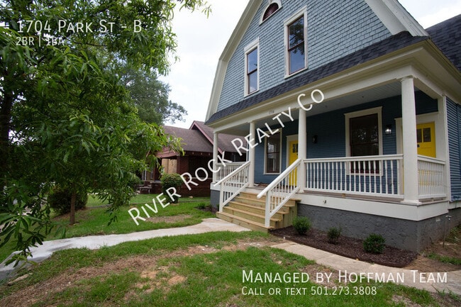Building Photo - 1704 S Park St