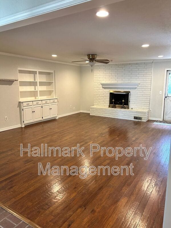 Foto del edificio - 3412 Smoky Hollow Rd