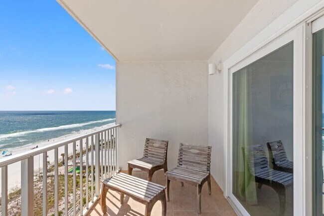 Foto del edificio - 8743 Thomas Dr