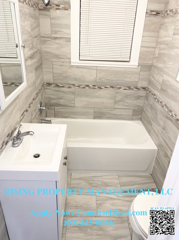 Photo - 1538 Bradley Avenue