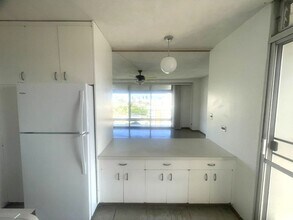 Building Photo - 1515 Nuuanu Ave