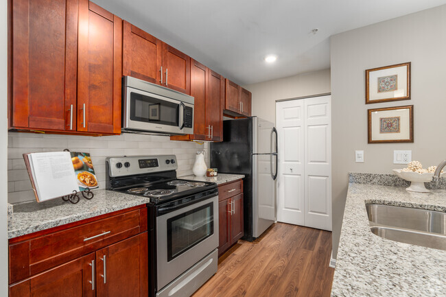 Interior Photo - Stonehaven Apartments