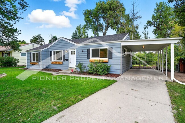 Foto del edificio - Charming Home with Central AC and Washer/D...