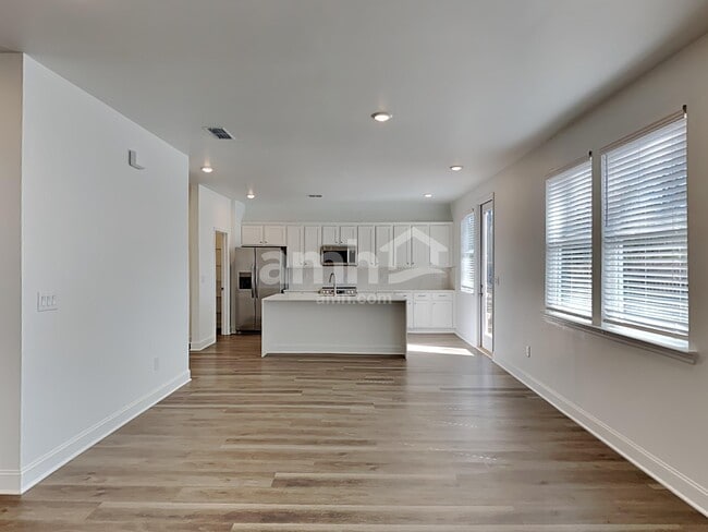 Foto del edificio - 1469 Aquamarine Dr