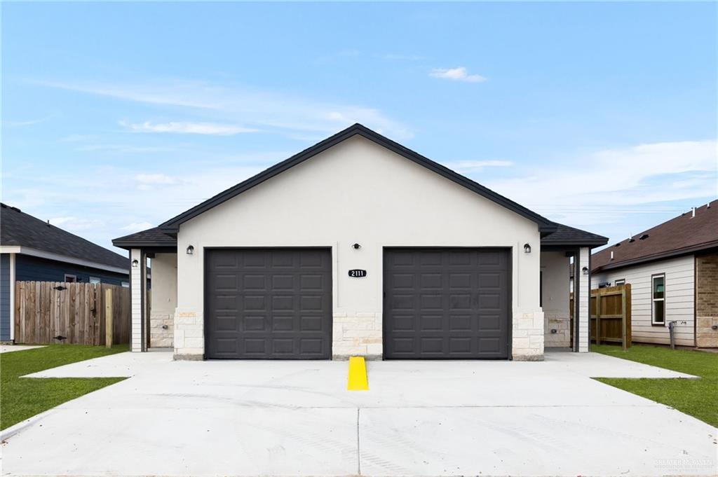 Foto principal - 2213 Plains Rd