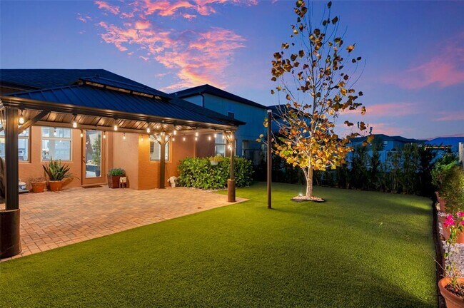 Foto del edificio - 9668 Little Bluestem Dr