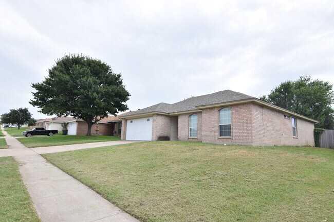 Foto del edificio - 2606 Southwood Dr