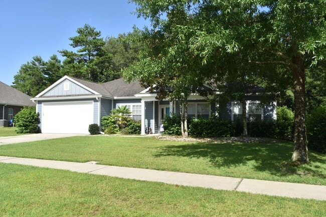 Building Photo - 4 Bedroom 2 Bath House for Rent in Hammock...