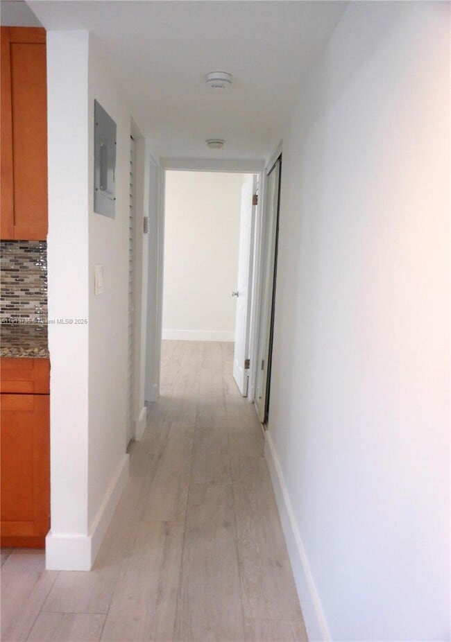 Foto del edificio - 219 SW 9th Ave