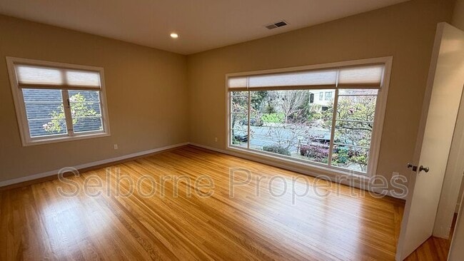 Foto del edificio - 4174 Howe St