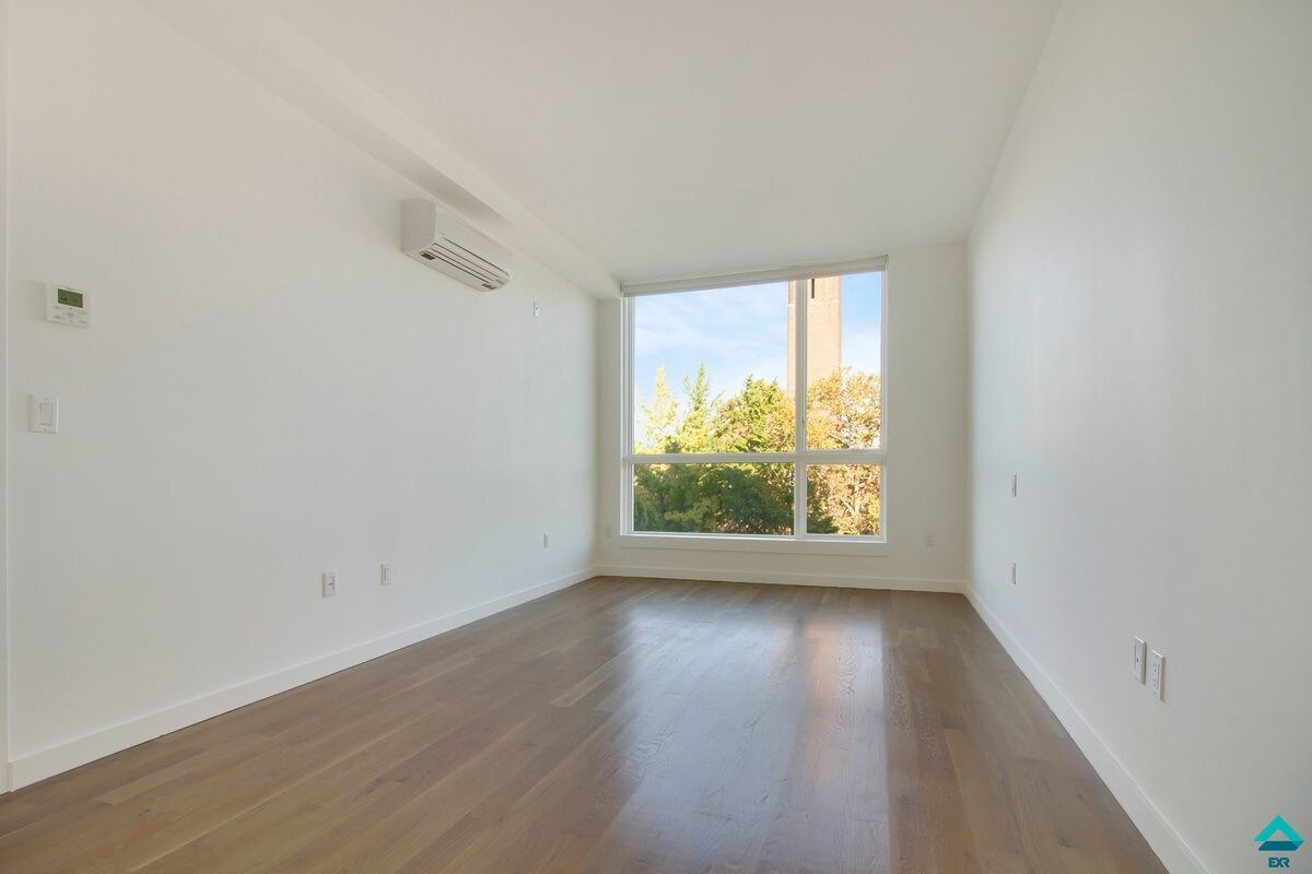 Foto principal - 1326 Ocean Ave