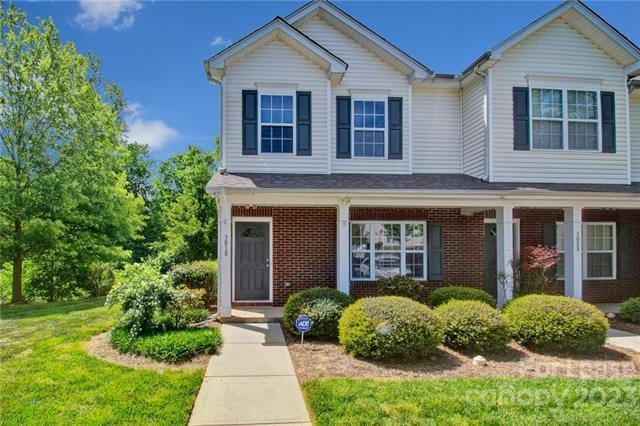 Primary Photo - 3010 Summerfield Ridge Ln