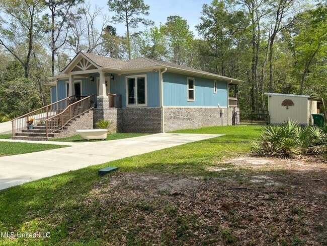 Building Photo - WELCOME TO THE THREE C’s – Cozy, Cute, Com...