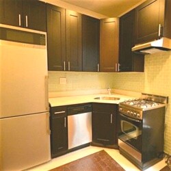 Primary Photo - 41 Henry St