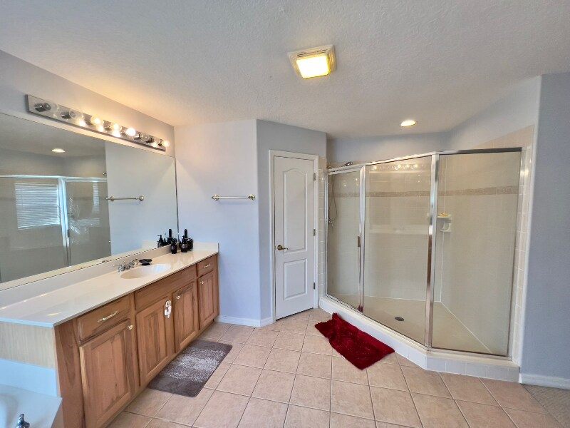 Building Photo - 1675 Marina Lake Dr