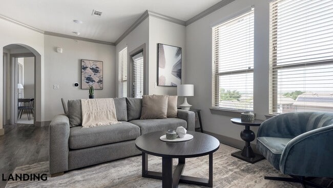 Building Photo - 12500 Shadowglen Trce