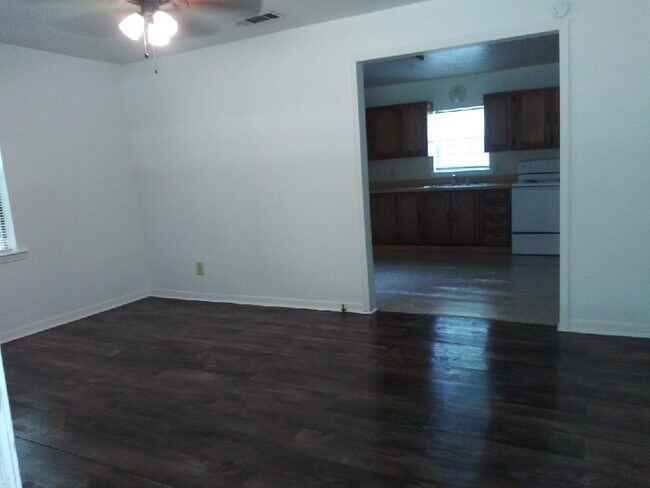 Building Photo - 2791 Evergreen