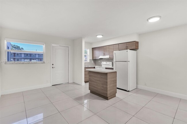 Foto del edificio - 6034 Arthur St