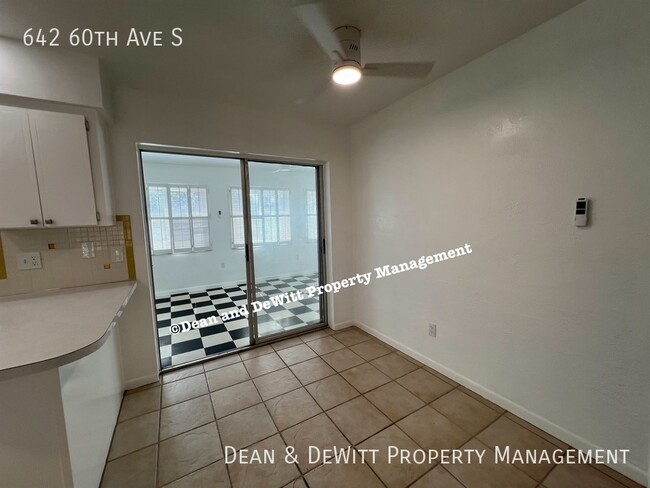 Foto del edificio - Southeast St. Pete 2/1 SFH - For Rent