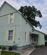 Building Photo - 144 W Simonton St