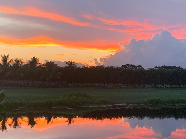 Foto del edificio - 4193 NW 53rd St