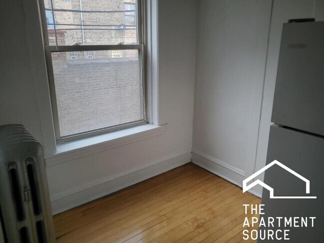 Foto del edificio - 6343 N Magnolia Ave