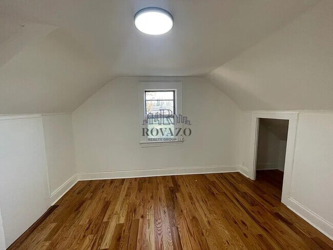 Foto del edificio - 1419 Hiawatha Ave