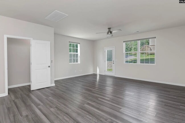 Building Photo - 401 Bosque Cir