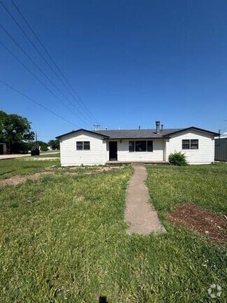Building Photo - 725 Garza Ave