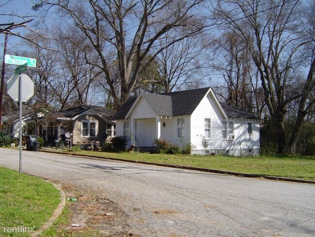 Building Photo - 2 br, 1 bath House - 102 East View Ave