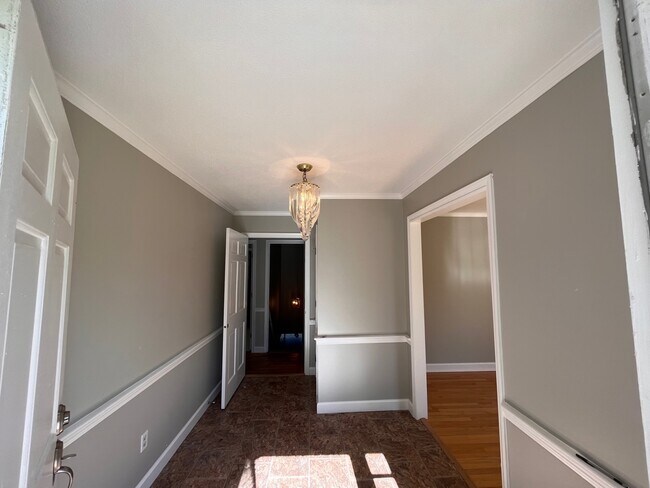 Foto del edificio - 1148 Pine Knolls Rd