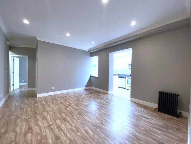 Foto del edificio - 2280 Pine St